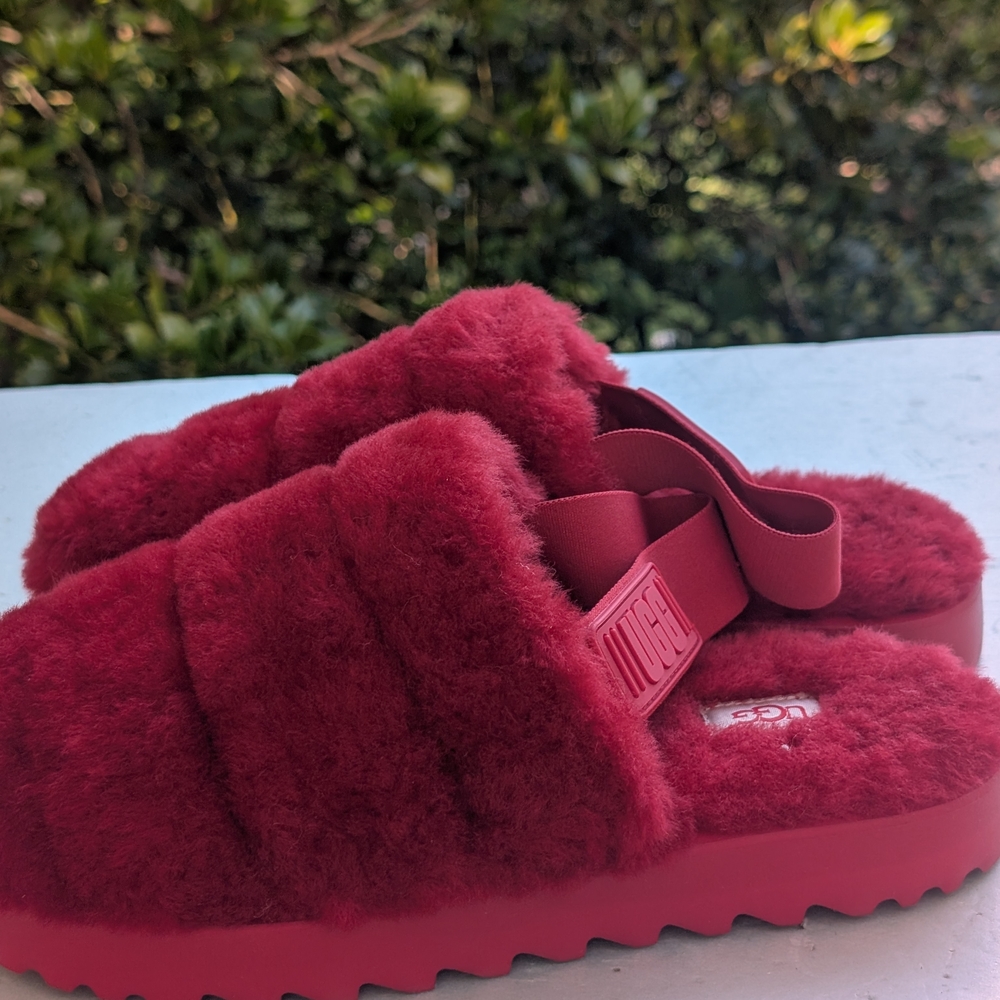 Red Fuzzy Slide Sandals